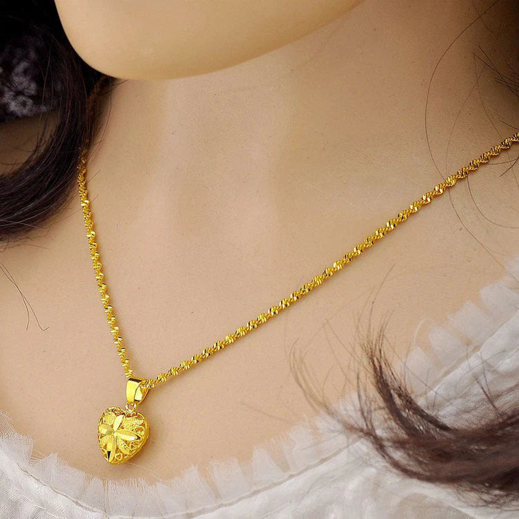 Gold Plated Heart Necklace | قلادة قلب مطلية بالذهب